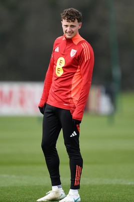 210325 - Wales Football Training - Nathan Broadhead ahead of the 2026 World Cup Qualifier with Kazakhstan 