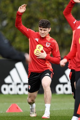 210325 - Wales Football Training - Daniel James ahead of the 2026 World Cup Qualifier with Kazakhstan 