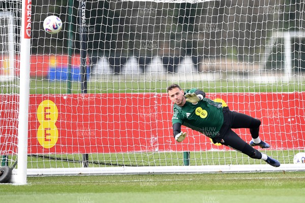 210325 - Wales Football Training - Danny Ward ahead of the 2026 World Cup Qualifier with Kazakhstan 