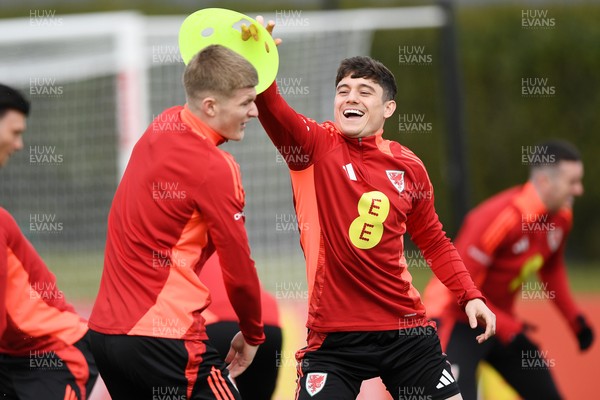 210325 - Wales Football Training - Daniel James ahead of the 2026 World Cup Qualifier with Kazakhstan 