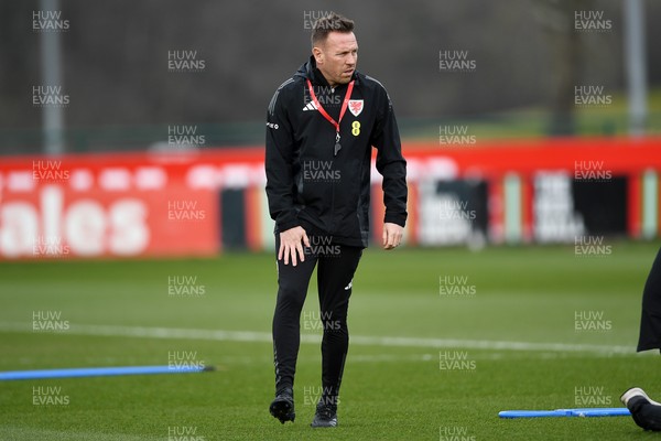 210325 - Wales Football Training - Wales Manager, Craig Bellamy ahead of the 2026 World Cup Qualifier with Kazakhstan 