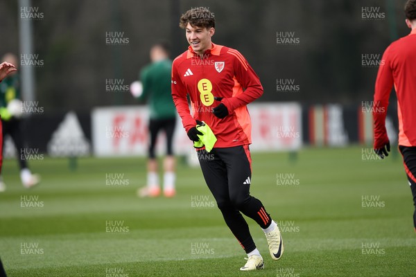 210325 - Wales Football Training - Lewis Koumas ahead of the 2026 World Cup Qualifier with Kazakhstan 