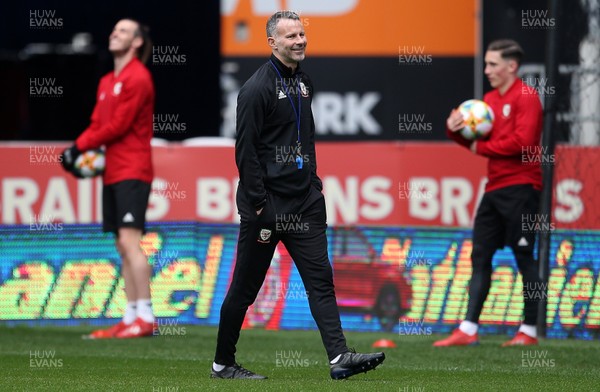 230319 - Wales Football Training - Manager Ryan Giggs