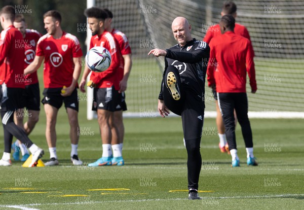 230322 Wales Football Training - Wales coach Robert Page during a Wales football training session ahead of the World Cup Qualifier play off semi final match against Austria