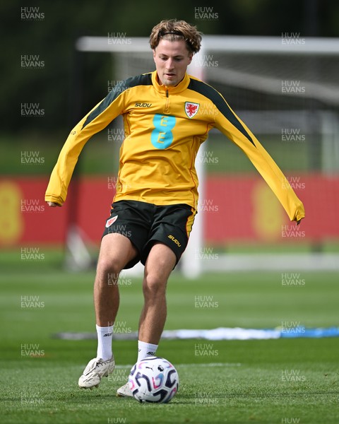 230926 - Wales Football Training - Charlie Savage during training ahead of their upcoming Nations League match against Portugal