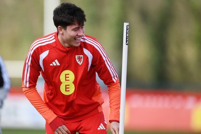 250326 - Wales Football Training - Rubin Colwill of Wales during training ahead of their World Cup play-off match against Bosnia-Herzegovina