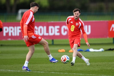 250326 - Wales Football Training - Liam Cullen of Wales during training ahead of their World Cup play-off match against Bosnia-Herzegovina