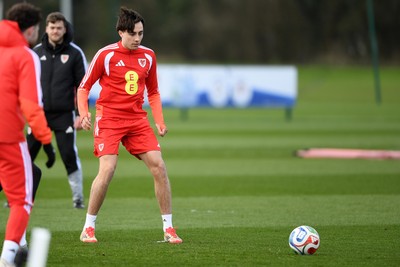 250326 - Wales Football Training - Joel Colwill of Wales during training ahead of their World Cup play-off match against Bosnia-Herzegovina