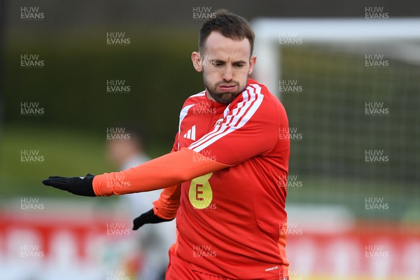 250326 - Wales Football Training - Rhys Norrington-Davies of Wales during training ahead of their World Cup play-off match against Bosnia-Herzegovina