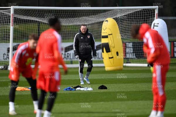 250326 - Wales Football Training - Wales Manager, Craig Bellamy during training ahead of their World Cup play-off match against Bosnia-Herzegovina