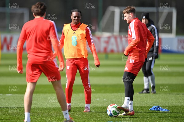 250326 - Wales Football Training - Ronan Kpakio of Wales during training ahead of their World Cup play-off match against Bosnia-Herzegovina