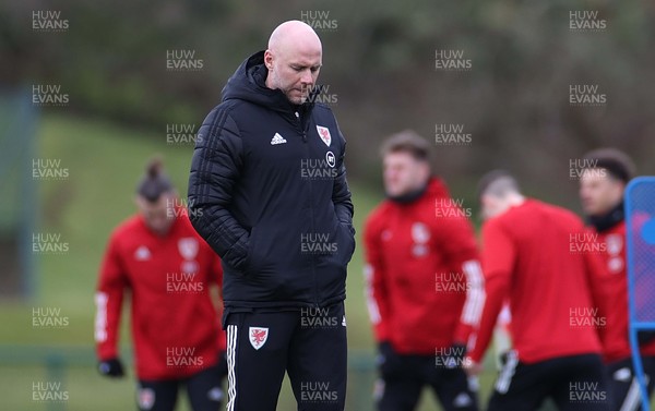 260321 - Wales Football Training - Robert Page during training