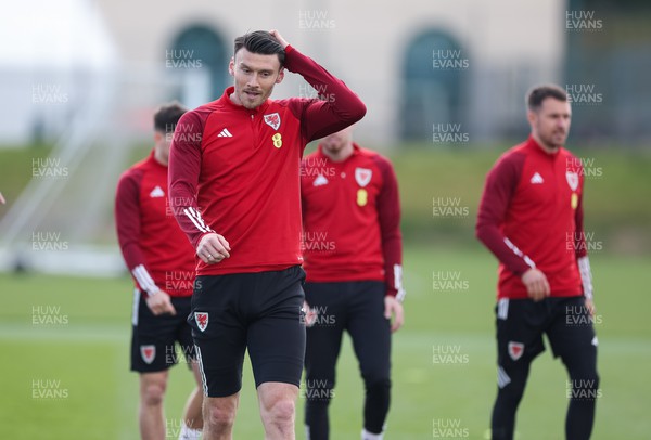270323 - Wales Football Training session - Kieffer Moore during a training session ahead of the Euro Qualifying match against Latvia