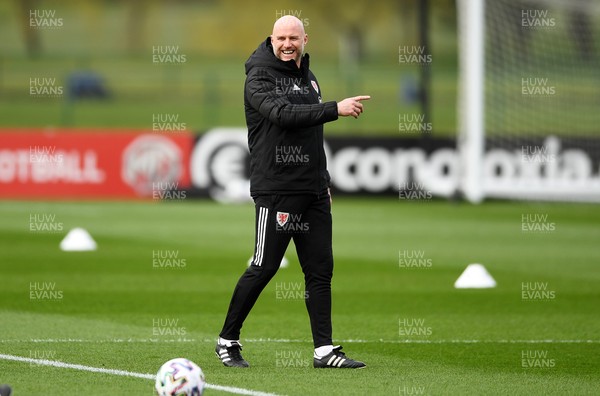290321 - Wales Football Training - Robert Page during training