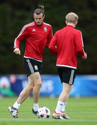 Wales Football Training 300616