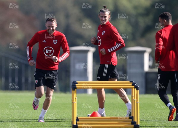 310820 - Wales Football Training - Chris Gunter and Gareth Bale during training ahead of their UEFA Nations League game against Finland