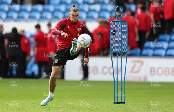 151122 - Wales Football Training Session - Gareth Bale of Wales during the final Wales training session and send off as the team depart for the FIFA World Cup in Qatar