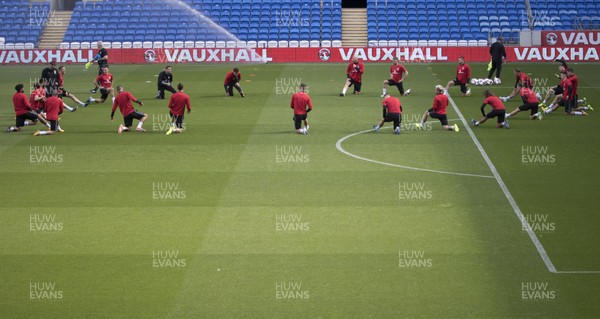 010917 - Wales Football Training Session - Wales team warm up ahead of the training session prior to the World Cup Qualifying match against Austria