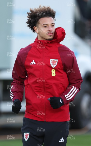 131123 - Wales Football Training Session -  Ethan Ampadu during a training session ahead of the Euro 2024 Qualifying matches against Armenia and Turkey