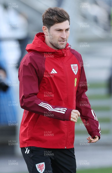 131123 - Wales Football Training Session - Ben Davies during a training session ahead of the Euro 2024 Qualifying matches against Armenia and Turkey