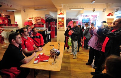 180412- Wales players signing- Jamie Roberts, Lou Reed and Huw Bennett signing autographs at the Cardiff Arms Shop
