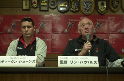 020601 -  Wales Rugby - Coach Lynn Howells and captain for the first game Stephen Jones at press conference in Tokyo