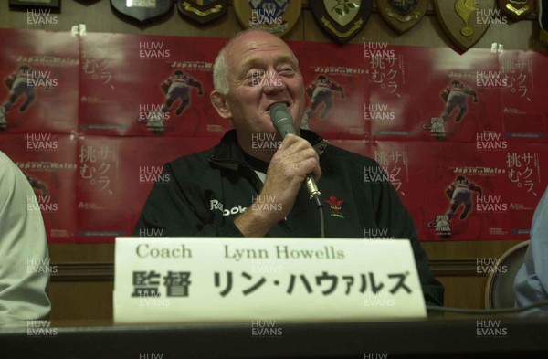 020601 -  Wales Rugby - Coach Lynn Howells  at press conference in Tokyo