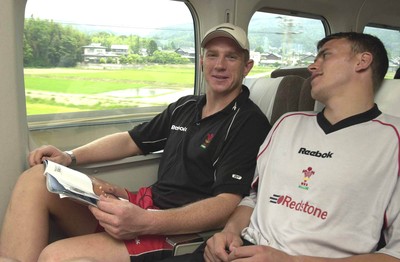 040601 - Wales Rugby - Alix Popham and Craig Morgan on the 'Bullet Train' to Osaka