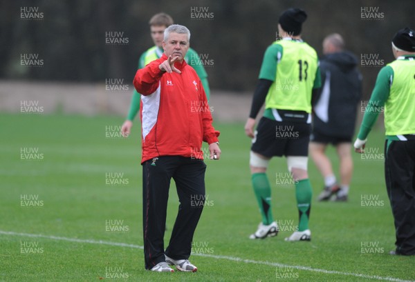 10.11.09 - Wales Rugby Training - Head coach Warren Gatland during training. 