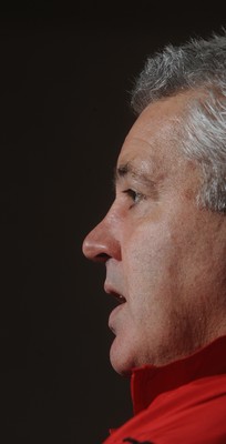 18.02.10 - Wales Rugby Interviews - Wales head coach Warren Gatland talks to reporters. 