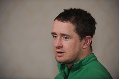 18.02.10 - Wales Rugby Interviews - Shane Williams talks to reporters. 