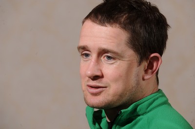 18.02.10 - Wales Rugby Interviews - Shane Williams talks to reporters. 