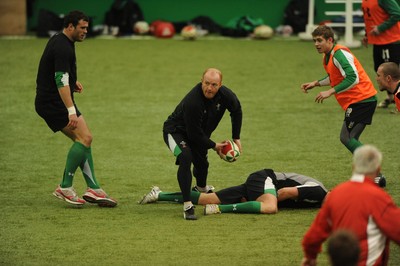 18.02.10 - Wales Rugby Training - Martyn Williams in action during training. 