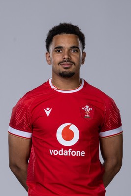 281024 - WRU Wales Rugby Squad Headshots - Ben Thomas