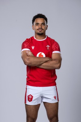 281024 - WRU Wales Rugby Squad Headshots - Ben Thomas