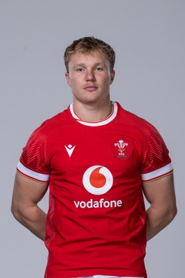 281024 - WRU Wales Rugby Squad Headshots - Blair Murray