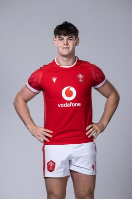 281024 - WRU Wales Rugby Squad Headshots - Eddie James