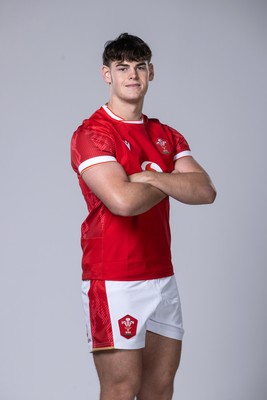 281024 - WRU Wales Rugby Squad Headshots - Eddie James