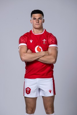 281024 - WRU Wales Rugby Squad Headshots - Ellis Bevan