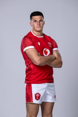 281024 - WRU Wales Rugby Squad Headshots - Ellis Bevan