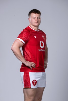 281024 - WRU Wales Rugby Squad Headshots - Evan Lloyd