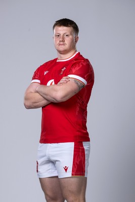 281024 - WRU Wales Rugby Squad Headshots - Evan Lloyd