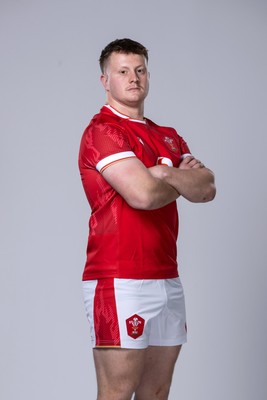 281024 - WRU Wales Rugby Squad Headshots - Evan Lloyd