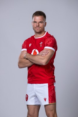 281024 - WRU Wales Rugby Squad Headshots - Gareth Anscombe