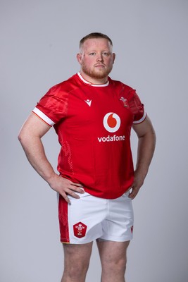 281024 - WRU Wales Rugby Squad Headshots - Keiron Assiratti