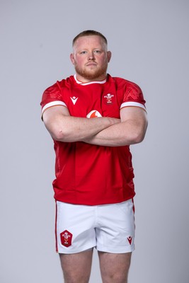 281024 - WRU Wales Rugby Squad Headshots - Keiron Assiratti