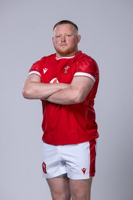 281024 - WRU Wales Rugby Squad Headshots - Keiron Assiratti