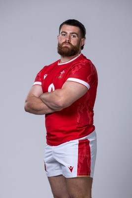 281024 - WRU Wales Rugby Squad Headshots - Kemsley Mathias