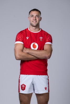 281024 - WRU Wales Rugby Squad Headshots - Max Llewellyn