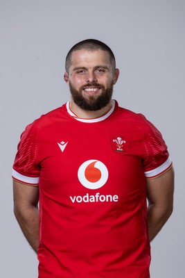 281024 - WRU Wales Rugby Squad Headshots - Nicky Smith